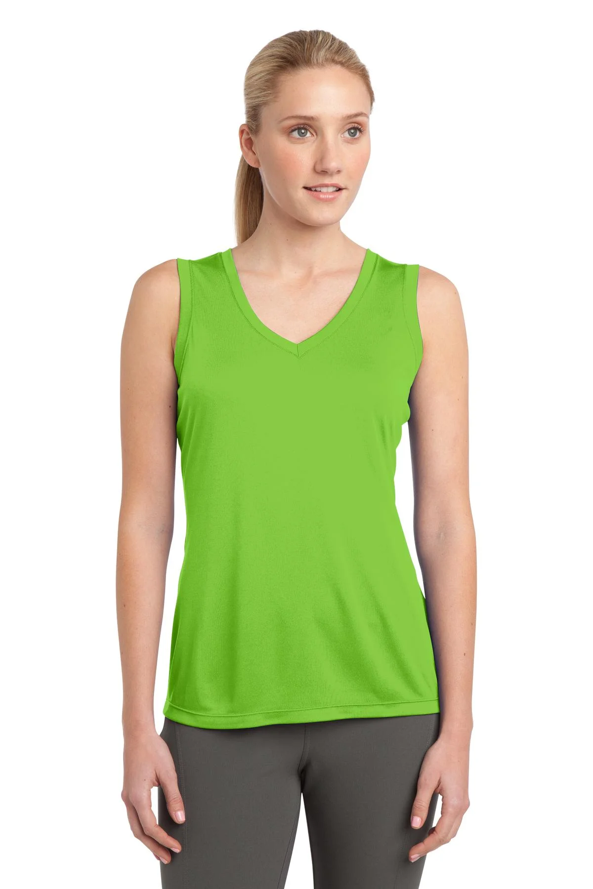  Girls Wicking Sports Shirt<br />
